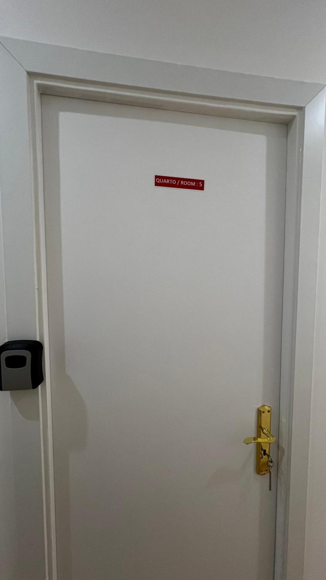 Suites Luciano Cordeiro Lisboa Εξωτερικό φωτογραφία
